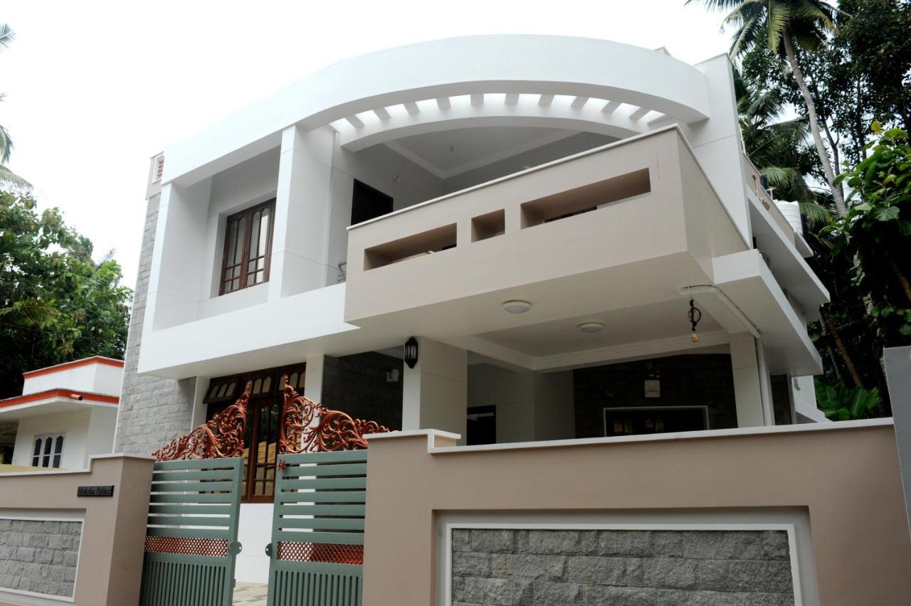 Moksha Homestay Thiruvananthapuram Exterior photo