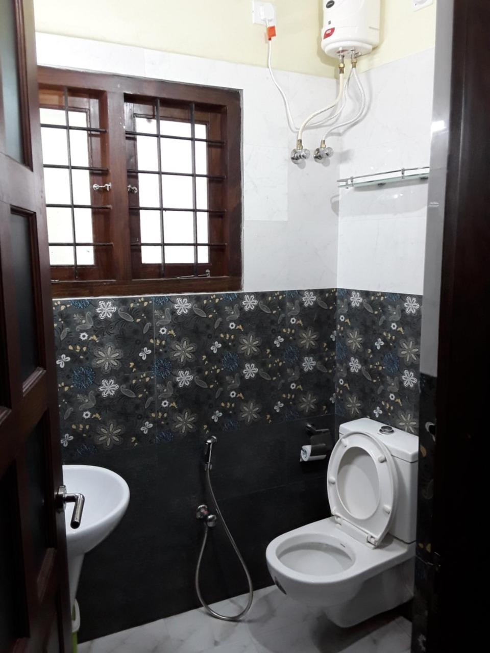 Moksha Homestay Thiruvananthapuram Exterior photo